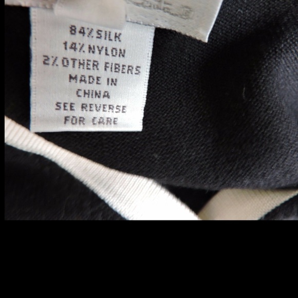 Oscar de la Renta Sweater (Medium) - Picture 6 of 7